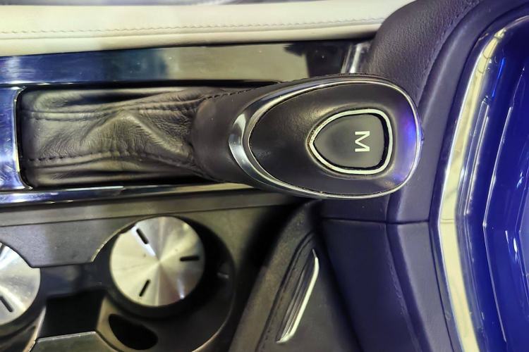 Used Cadillac CTS 2014 28T Elite Edition Gear Lever