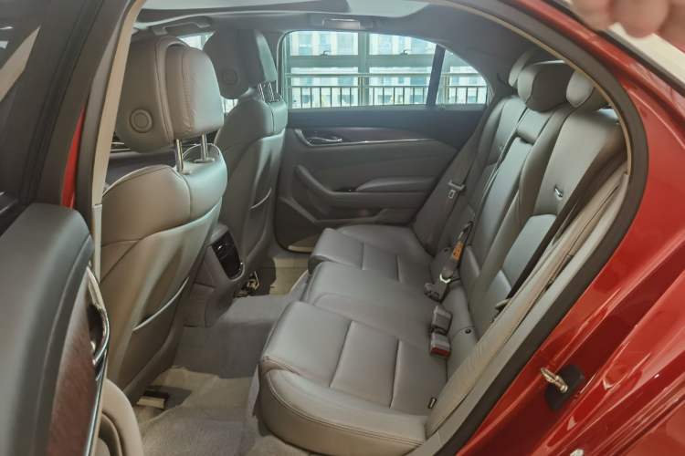 Used Cadillac CTS 2014 28T Elite Edition Interior 10