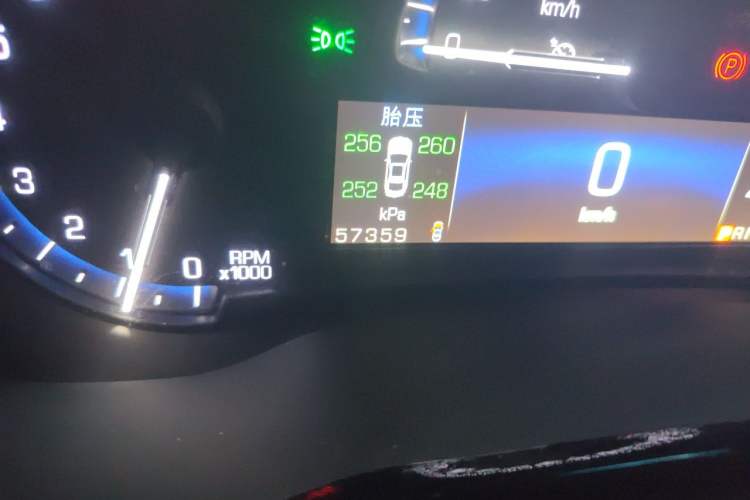 Used Cadillac CTS 2014 28T Elite Edition Odometer Close Up
