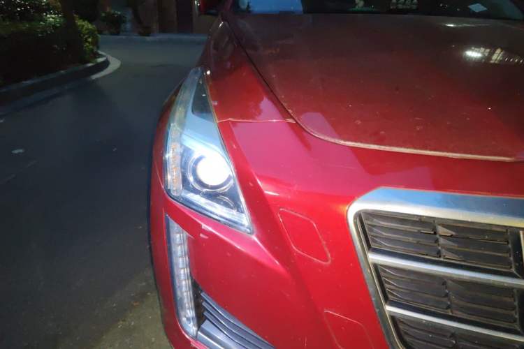 Used Cadillac CTS 2014 28T Elite Edition Right Front Headlight