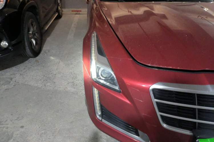Used Cadillac CTS 2014 28T Elite Edition Right Front Headlight