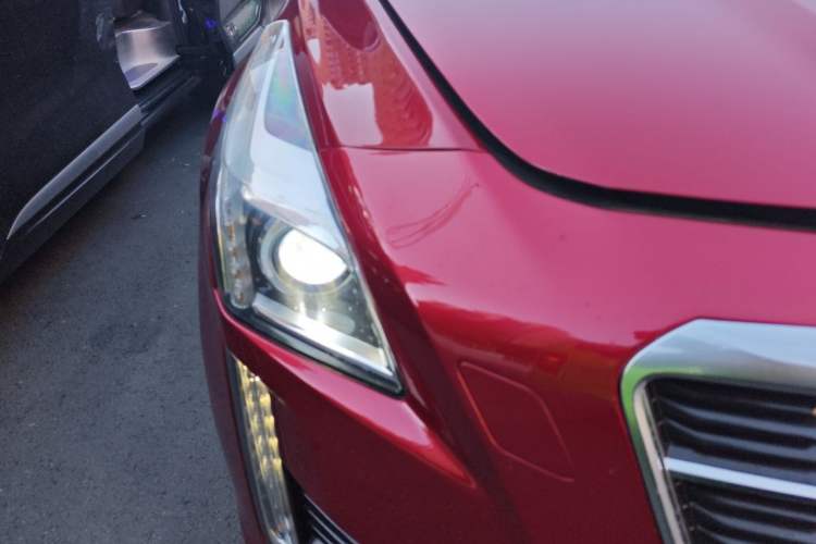 Used Cadillac CTS 2014 28T Elite Edition Right Front Headlight