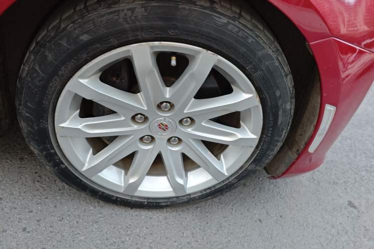 Used Cadillac CTS 2014 28T Elite Edition Right Front Wheel Hub