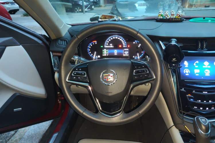 Used Cadillac CTS 2014 28T Elite Edition Steering Wheel