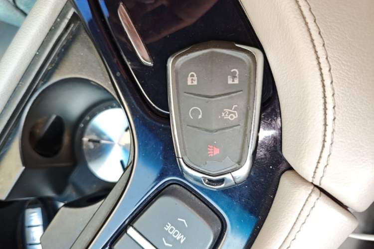 Used Cadillac CTS 2014 28T Elite Edition Vehicle Key