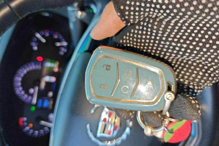 Used Cadillac CTS 2014 28T Elite Edition Vehicle Key