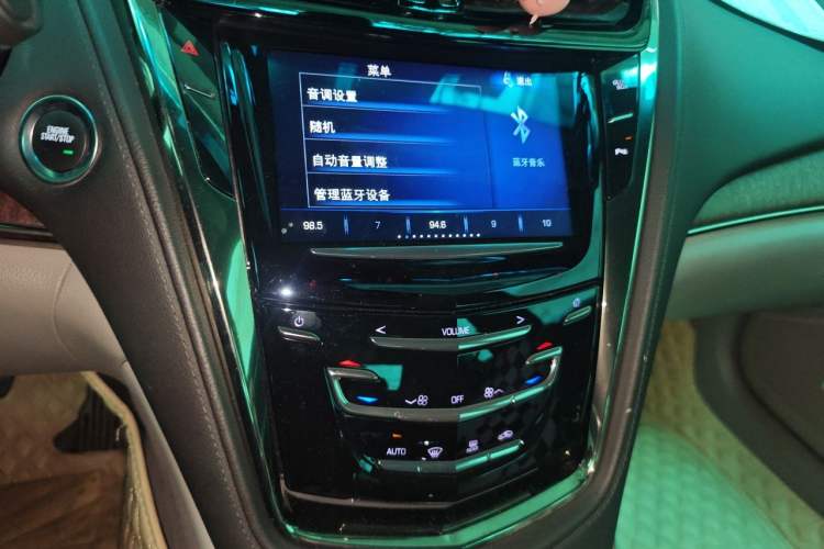 Used Cadillac CTS 2014 28T Elite Edition Audio And AC Panel