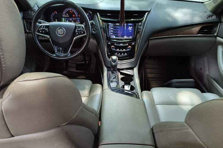 Used Cadillac CTS 2014 28T Elite Edition Center Console