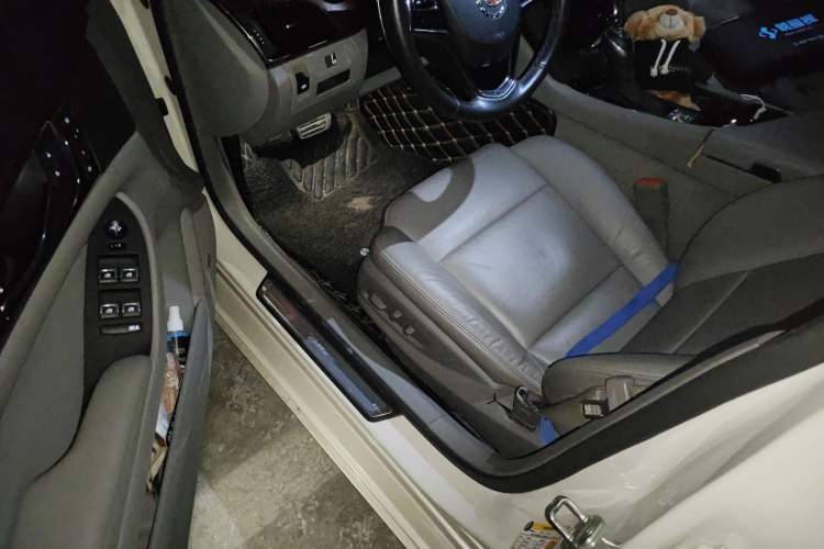 Used Cadillac CTS 2014 28T Elite Edition Driver Seat