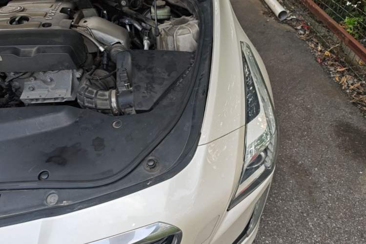 Used Cadillac CTS 2014 28T Luxury Model Engine Bay Left
