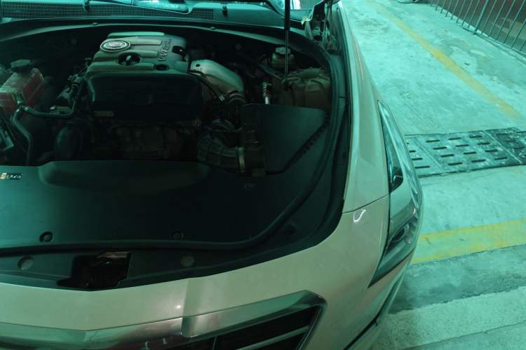 Used Cadillac CTS 2014 28T Elite Edition Engine Bay Left