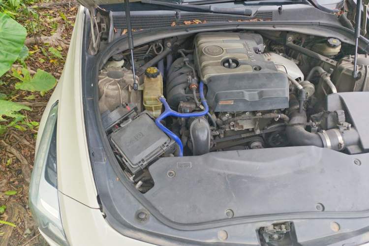 Used Cadillac CTS 2014 28T Luxury Model Engine Bay Right