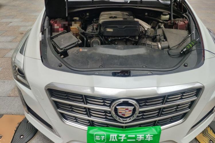 Used Cadillac CTS 2014 28T Elite Edition Engine Bay