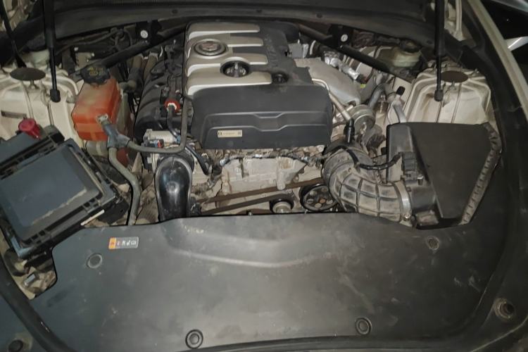 Used Cadillac CTS 2014 28T Elite Edition Engine Bay