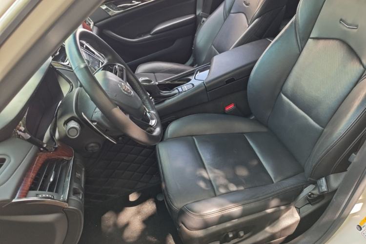 Used Cadillac CTS 2014 28T Luxury Model Left Front Seat
