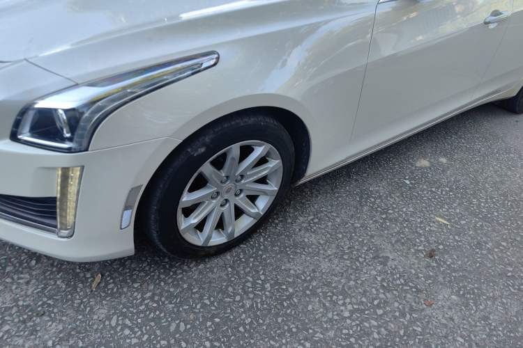 Used Cadillac CTS 2014 28T Elite Edition Left Front Wheel Hub