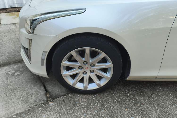 Used Cadillac CTS 2014 28T Elite Edition Left Front Wheel Hub