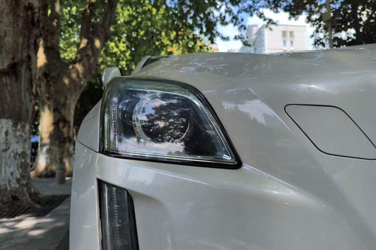 Used Cadillac CTS 2014 28T Elite Edition Right Front Headlight