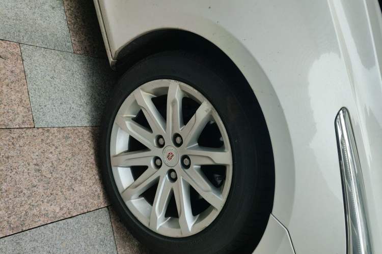 Used Cadillac CTS 2014 28T Elite Edition Right Front Wheel Hub