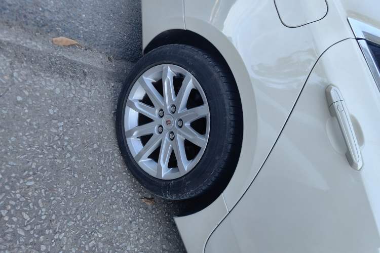 Used Cadillac CTS 2014 28T Elite Edition Right Rear Wheel Hub
