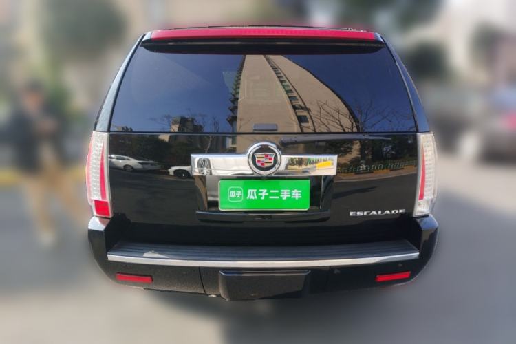 Used Cadillac Escalade 2007 6.2 AWD Rear