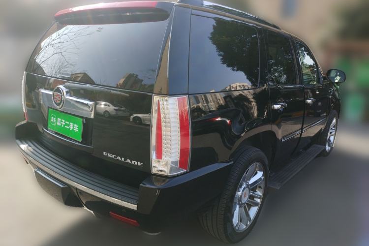 Used Cadillac Escalade 2007 6.2 AWD Rear Right 45 Deg