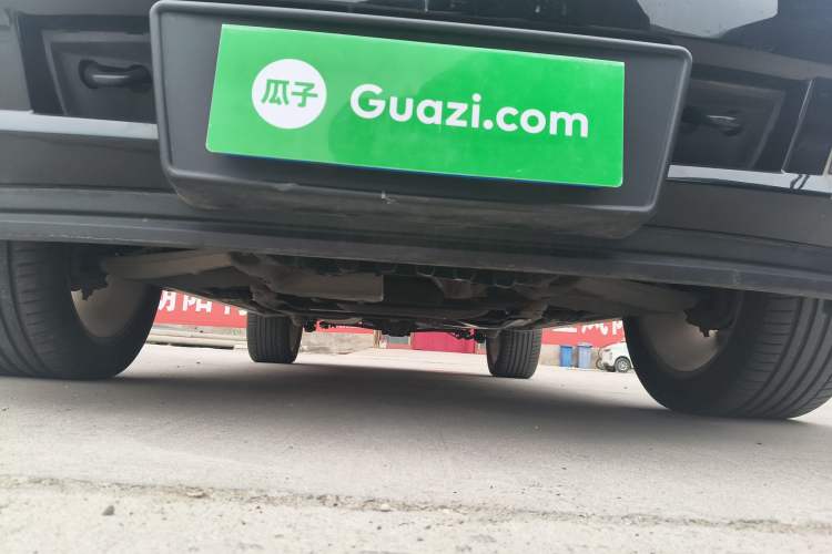 Used Cadillac Escalade 2009 6.0 Hybrid Chassis Front