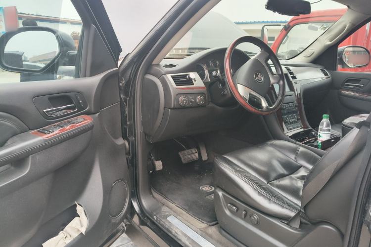 Used Cadillac Escalade 2009 6.0 Hybrid Driver Seat
