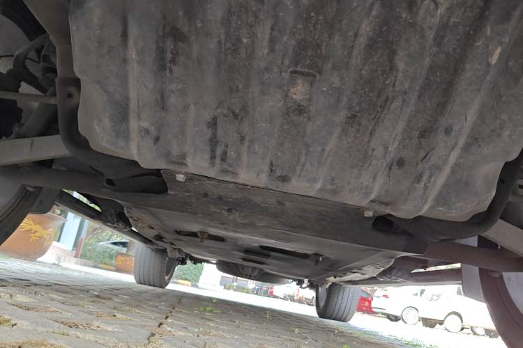 Used Cadillac Escalade 2010 6.0 Hybrid Chassis Front