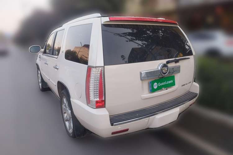 Used Cadillac Escalade 2010 6.0 Hybrid Rear Left 45 Deg