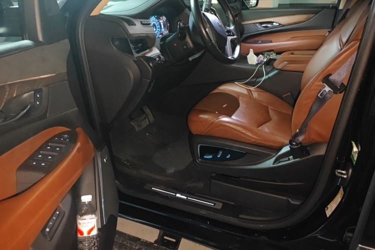 Used Cadillac Escalade 2013 ESV 6.2 Platinum Edition Extended Model Driver Seat