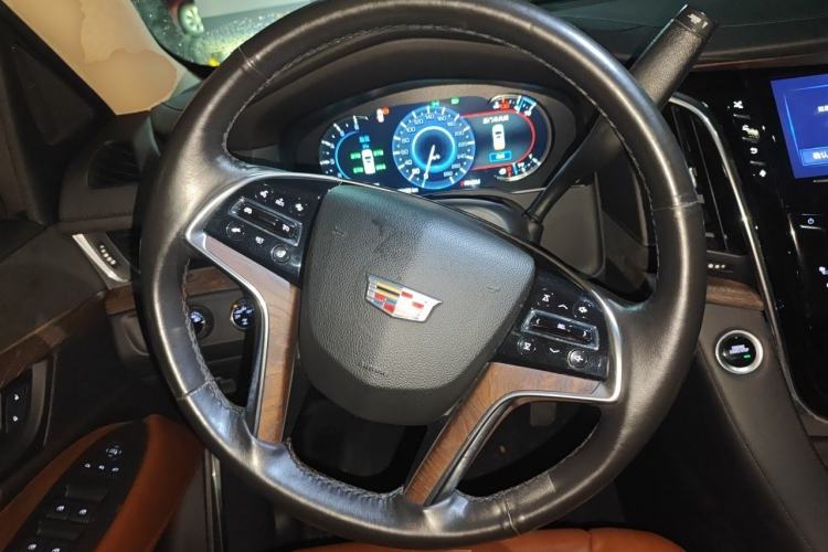 Used Cadillac Escalade 2013 ESV 6.2 Platinum Edition Extended Model Steering Wheel