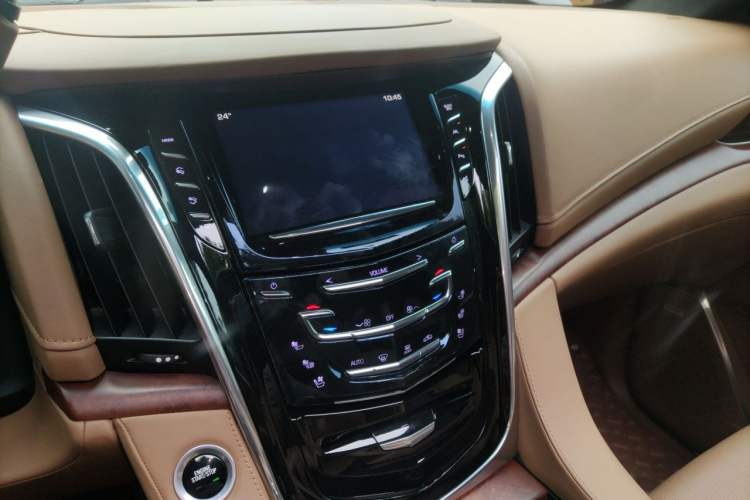 Used Cadillac Escalade  Audio And AC Panel