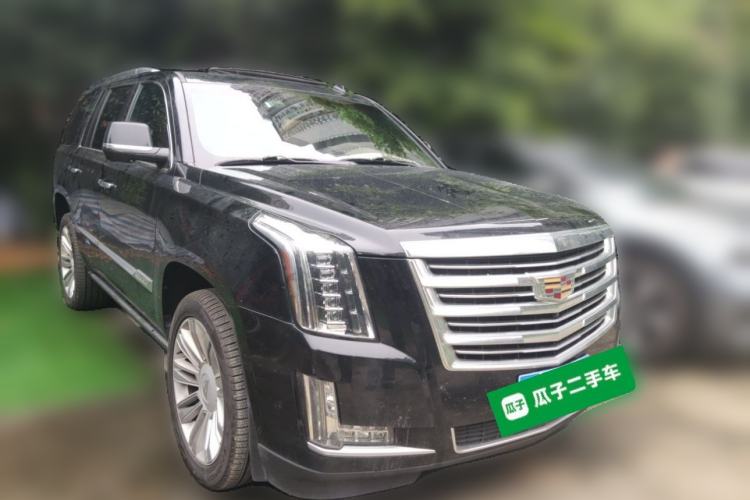 Used Cadillac Escalade  Front Right 45 Deg