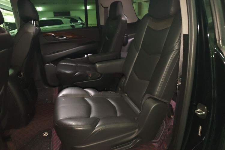Used Cadillac Escalade  Left Rear Seat