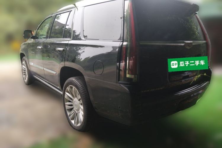 Used Cadillac Escalade  Rear Left 45 Deg