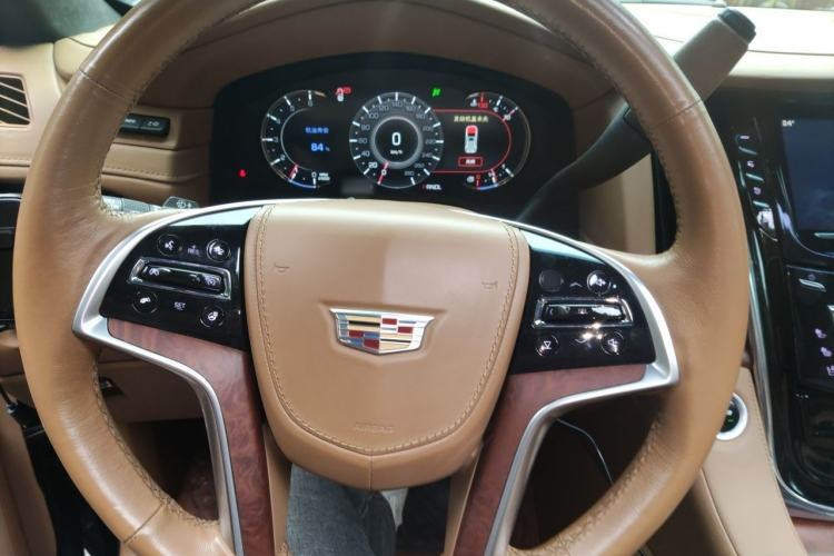 Used Cadillac Escalade  Steering Wheel