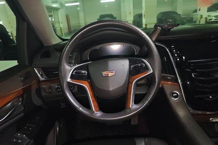 Used Cadillac Escalade  Steering Wheel