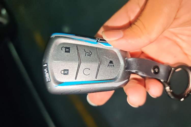 Used Cadillac Escalade  Vehicle Key