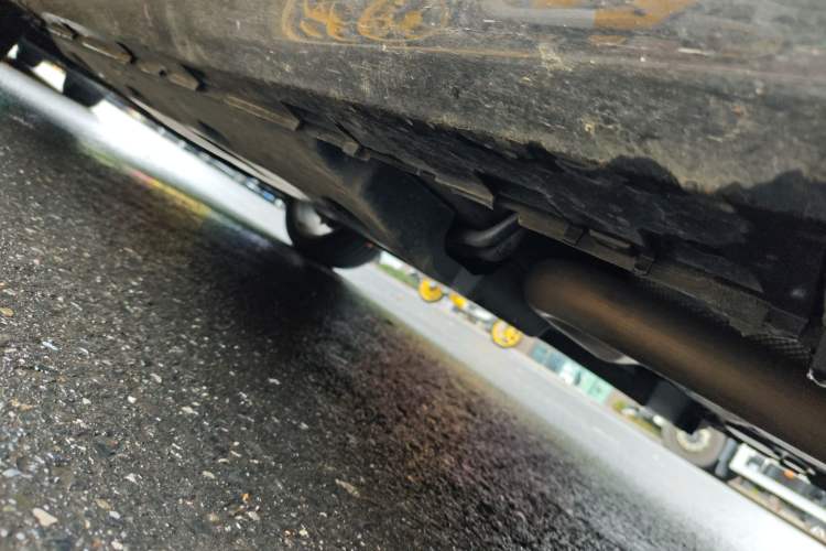 Used Cadillac GT4 2023 25T Luxury Model Chassis Rear Left