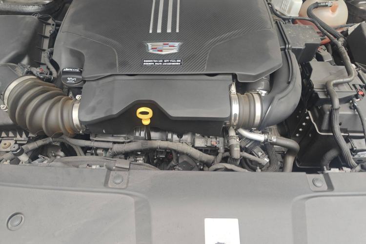Used Cadillac GT4 2023 25T Luxury Model Engine Bay