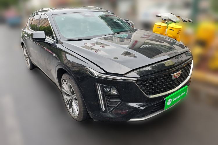 Used Cadillac GT4 2023 25T Luxury Model Front Right 45 Deg