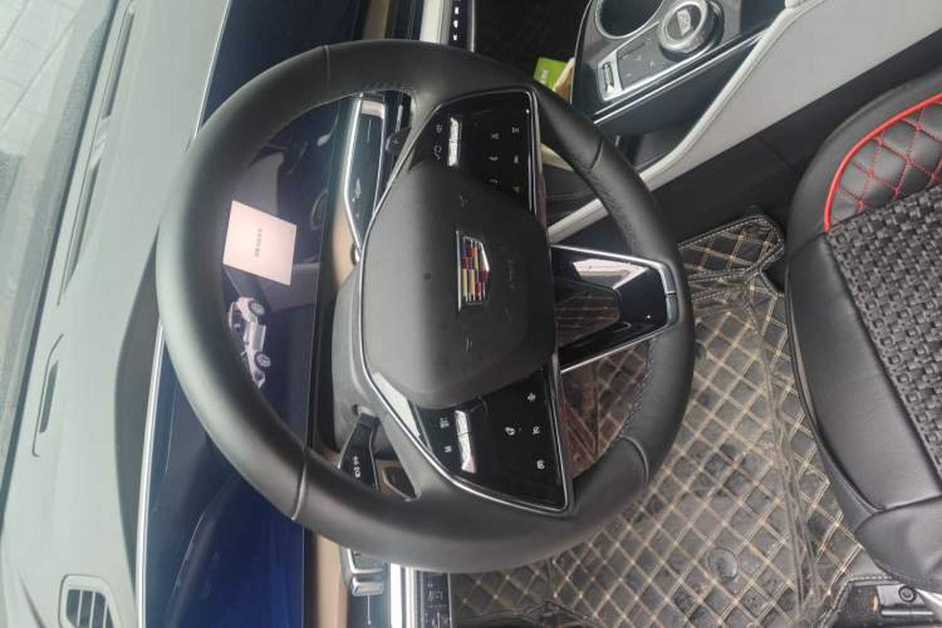 Used Cadillac GT4 2023 25T Luxury Model Steering Wheel