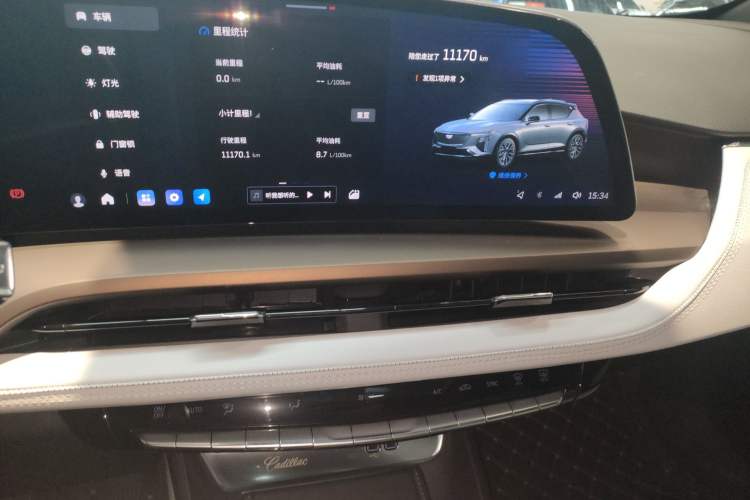 Used Cadillac GT4 2023 25T Luxury Model Audio And AC Panel