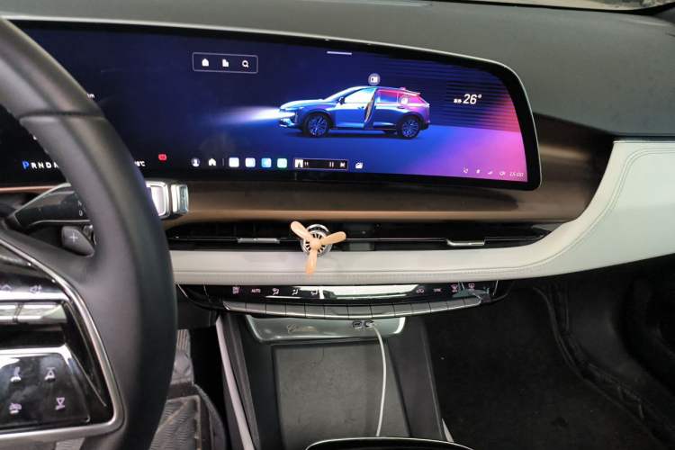Used Cadillac GT4 2023 25T Fashion Edition Audio And AC Panel