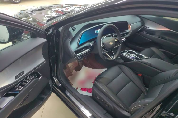 Used Cadillac GT4 2023 25T Luxury Model Driver Seat