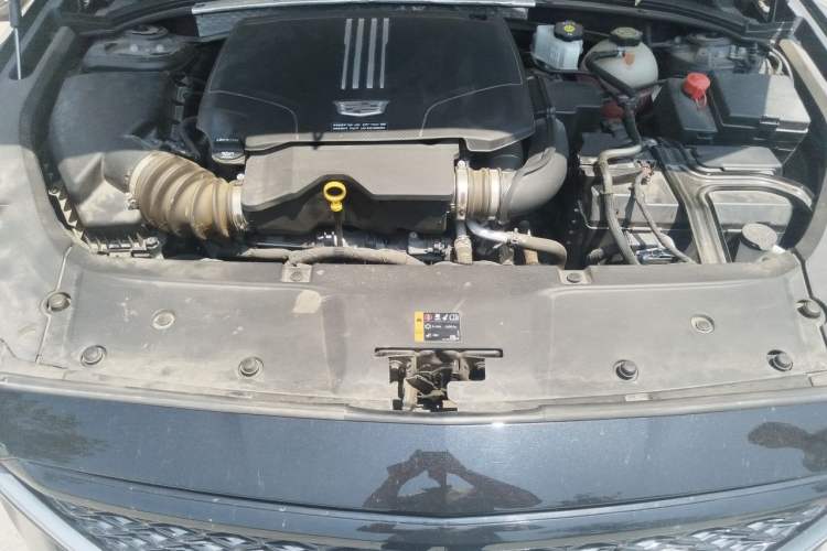 Used Cadillac GT4 2023 25T Fashion Edition Engine Bay