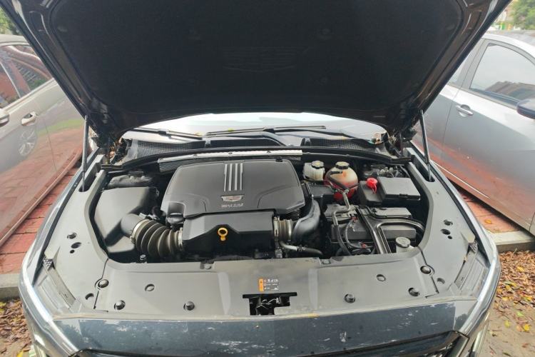 Used Cadillac GT4 2023 25T Luxury Model Engine Bay