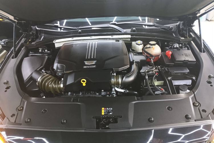Used Cadillac GT4 2023 25T Luxury Model Engine Bay