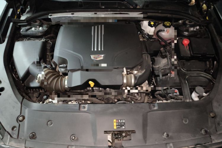 Used Cadillac GT4 2023 25T Fashion Edition Engine Bay